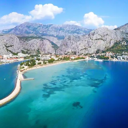 Neue Luxurioese Strandvilla * Duće