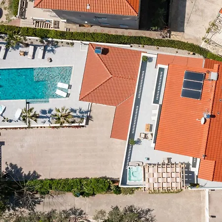بيت للعطل Neue Luxurioese Strandvilla